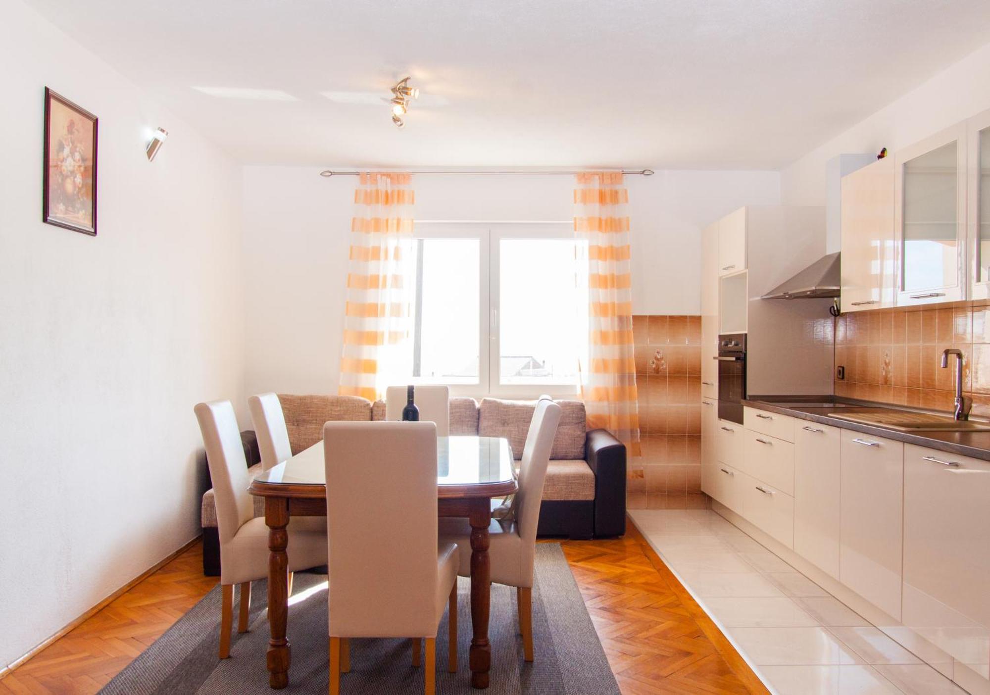 Nadalina Apartment Kaštel Stari Exterior foto